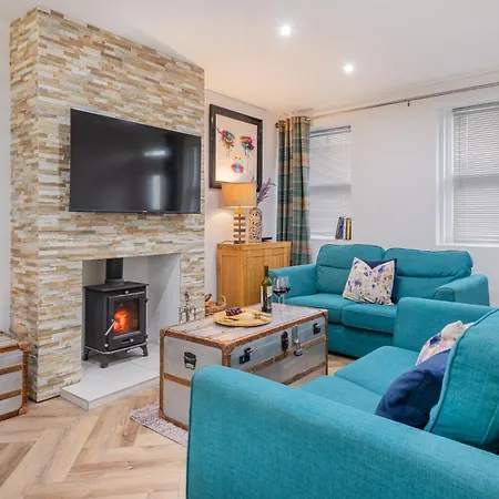 Σπίτι διακοπών Key To The Esk, Cosy Cottage With Hot Tub *